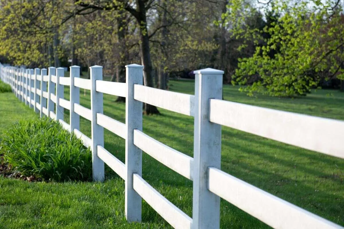 Mooresville Fencing, install Wood fence in Keller, Texas