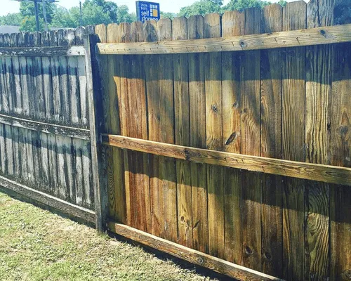 Staining & Sealing Services in Pensacola