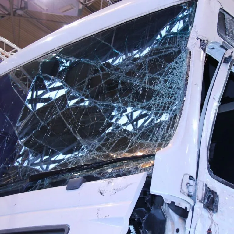 Commercial Windshield Replacement