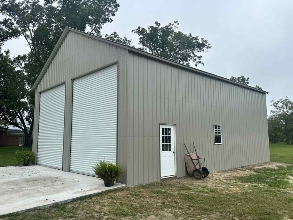 Custom steel warehouse built by Columbus Metal Buildings