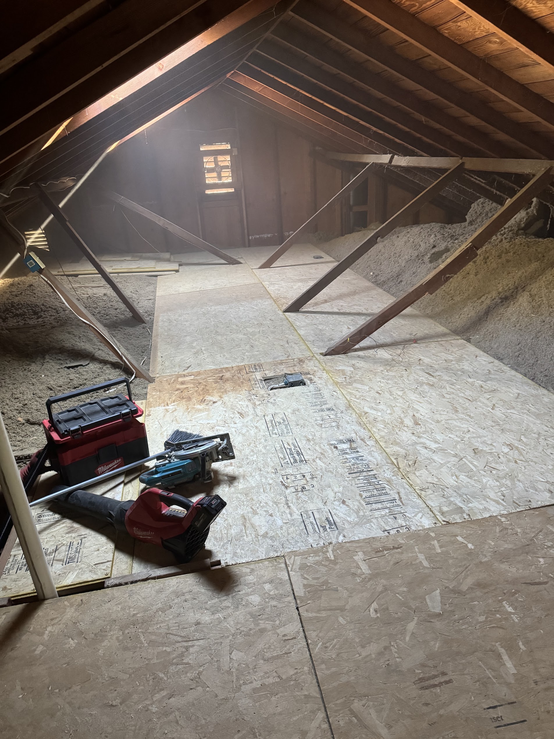Roofing Contractor in Santa Rosa