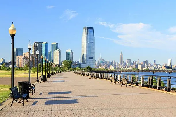 rooftop deck with skyline views in Jersey City NJ