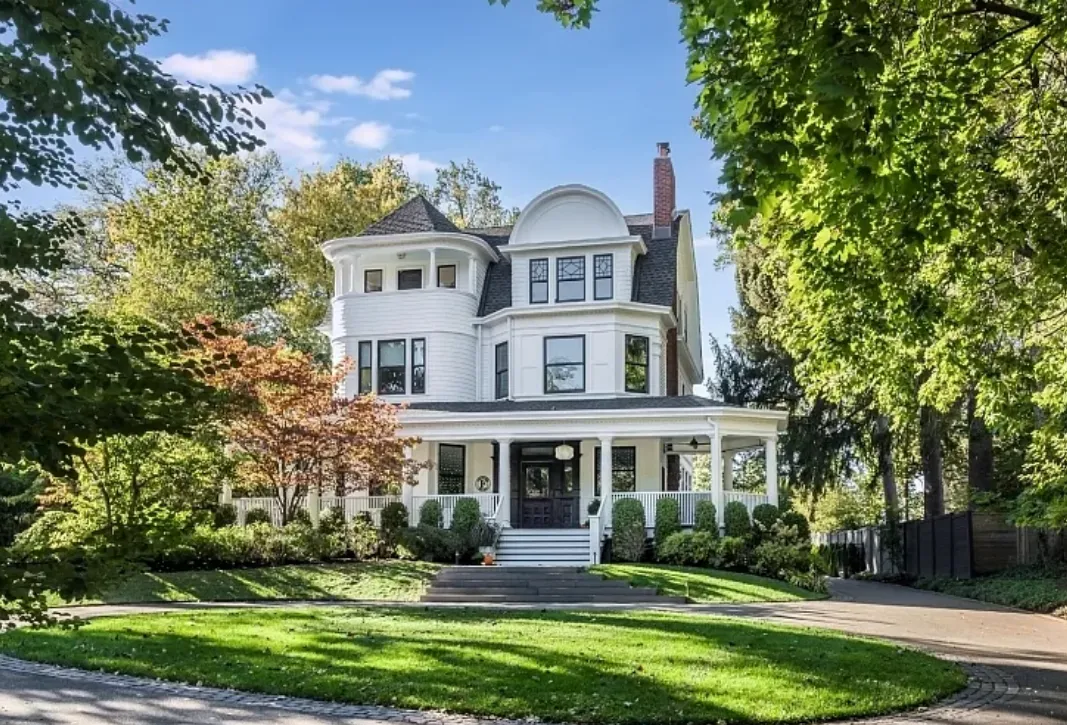 multi-level deck with pergola on home in Presidential Estates East Orange