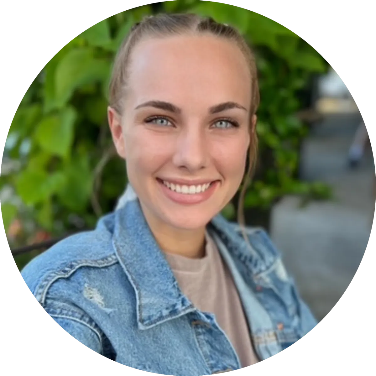 Mara Escobar - Property Manager and Realtor