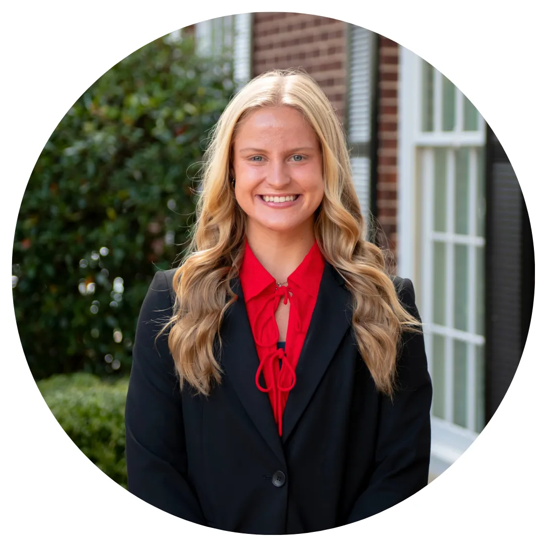 Ava Nies - Marketing Intern