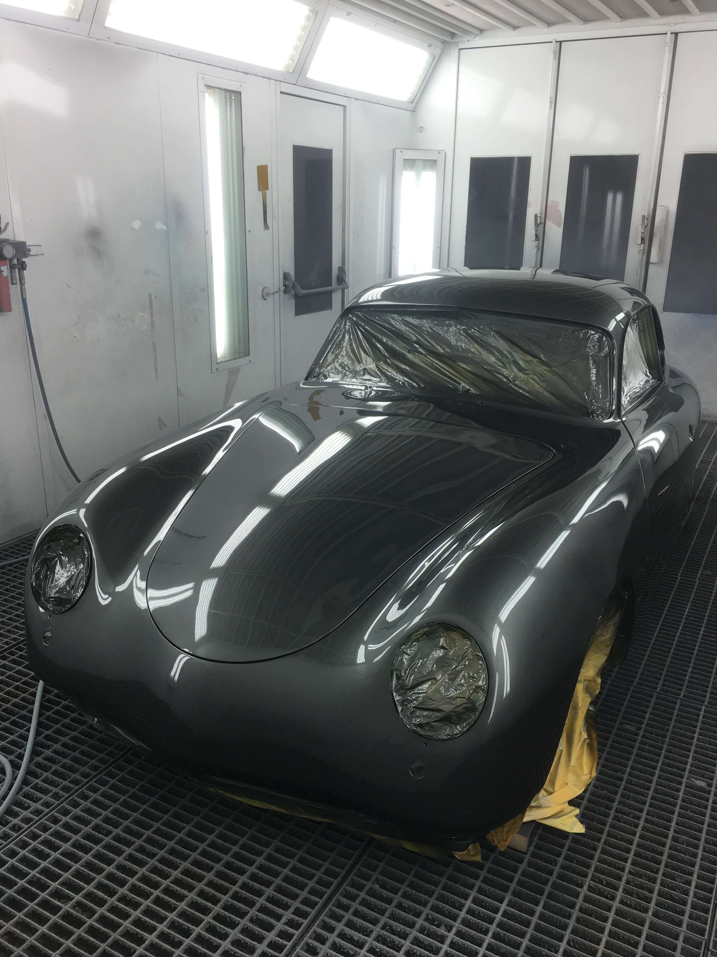 Auton maalaus turussa