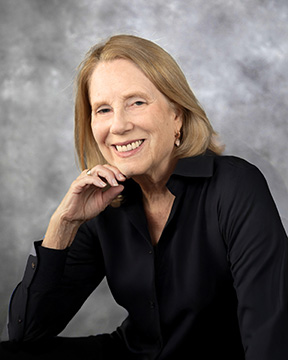 Photo of Anne Deatly