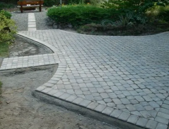 Paver Patios vs. Concrete: Which Is Right for Your Seattle Eastside Home?