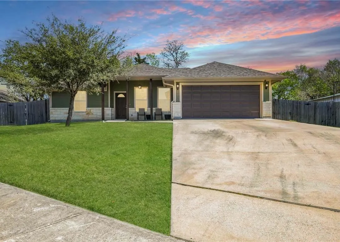 Bryan Concrete builds and installs Driveway