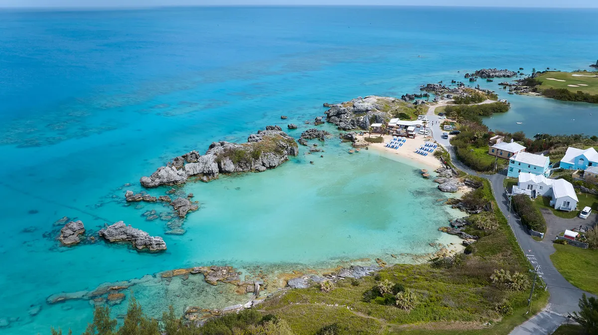 Best Beaches in Bermuda: Top 10 Unforgettable Beaches You Must Visit
