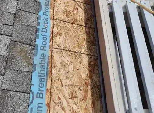 Roof Gutter Repair & Replacement