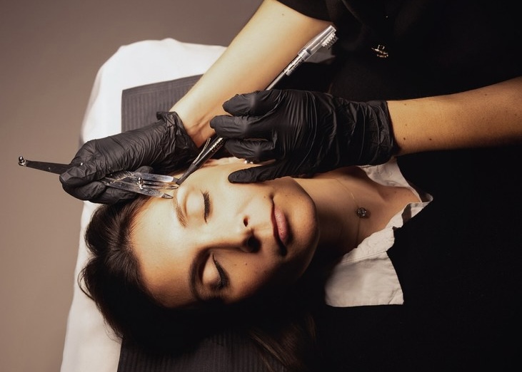 emilieperitore.microblading.nanobladingsourcils.marseille