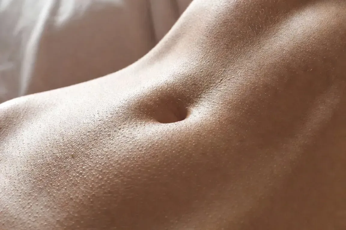 Smooth, firm abdominal skin after BBL Skin Tyte treatment at Chrome Aesthetics Spa