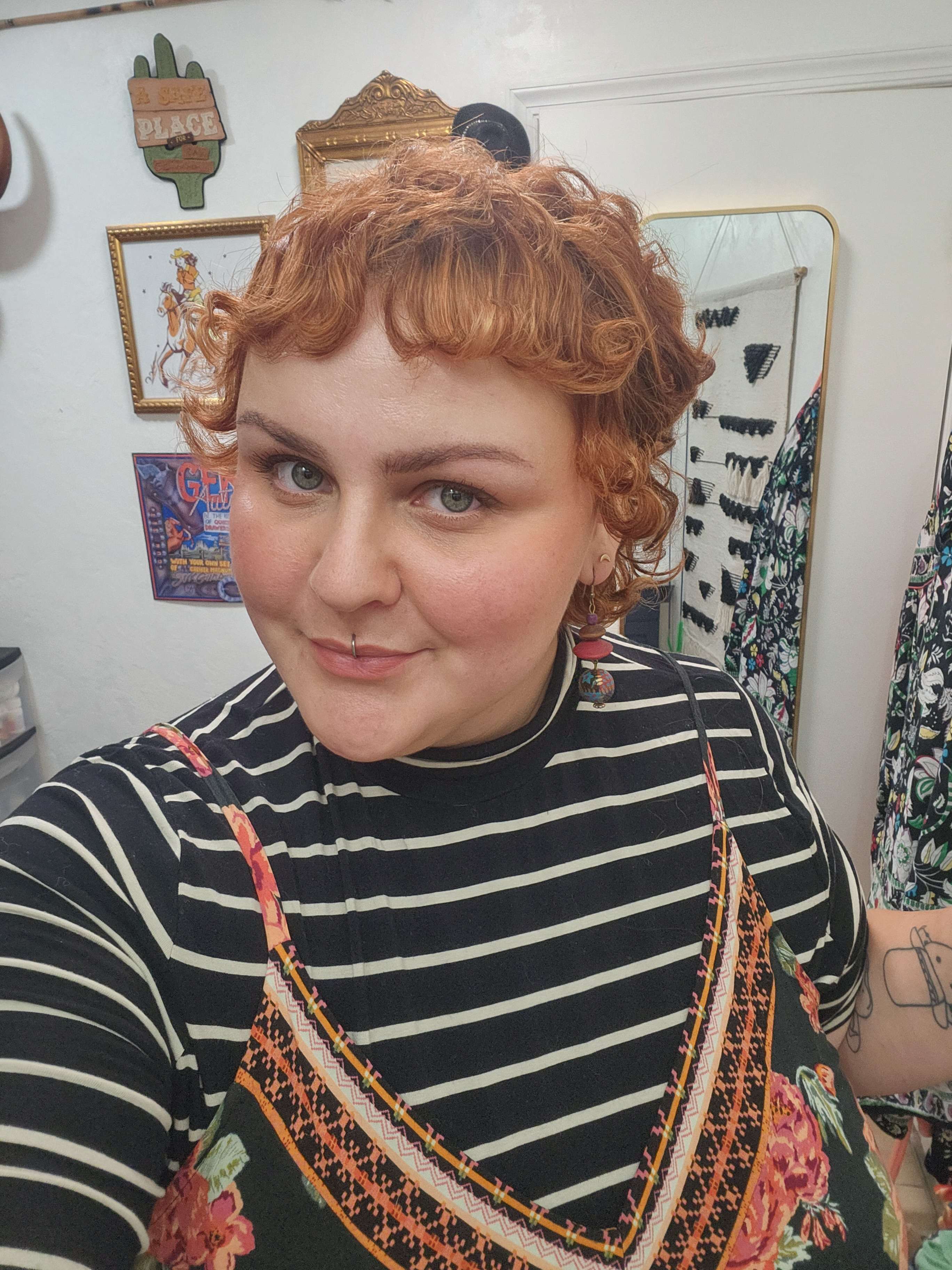Sara J in her retro Florida studio