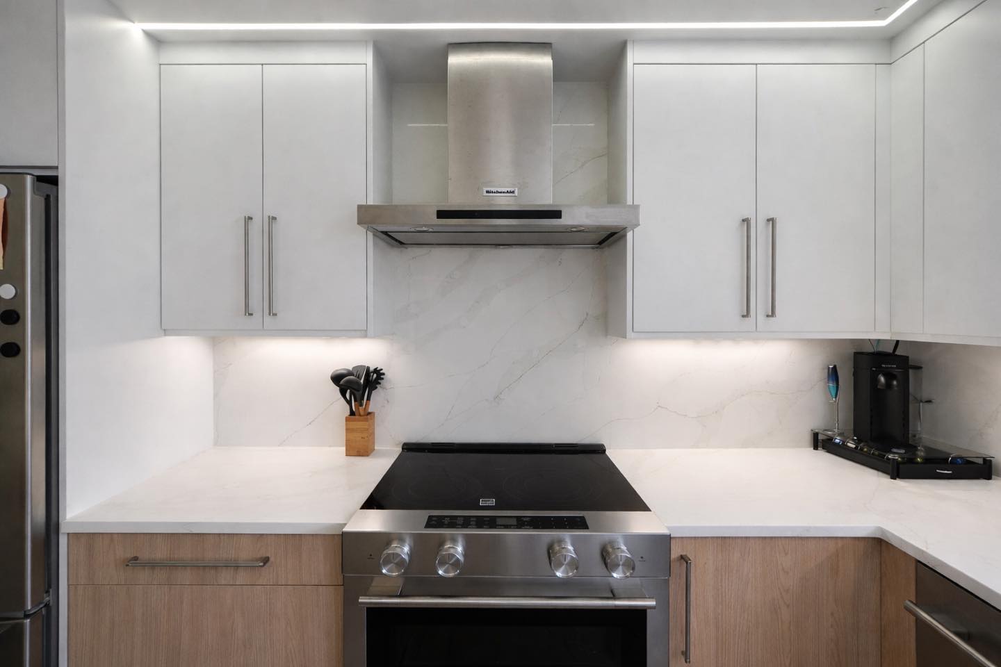 contemporary-coastal-kitchen-remodel-panama-city-beach1