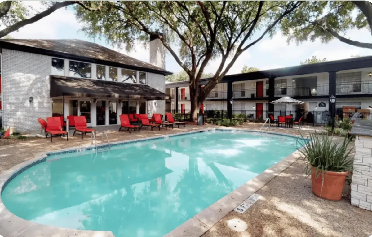 Shadow Creek Apartments