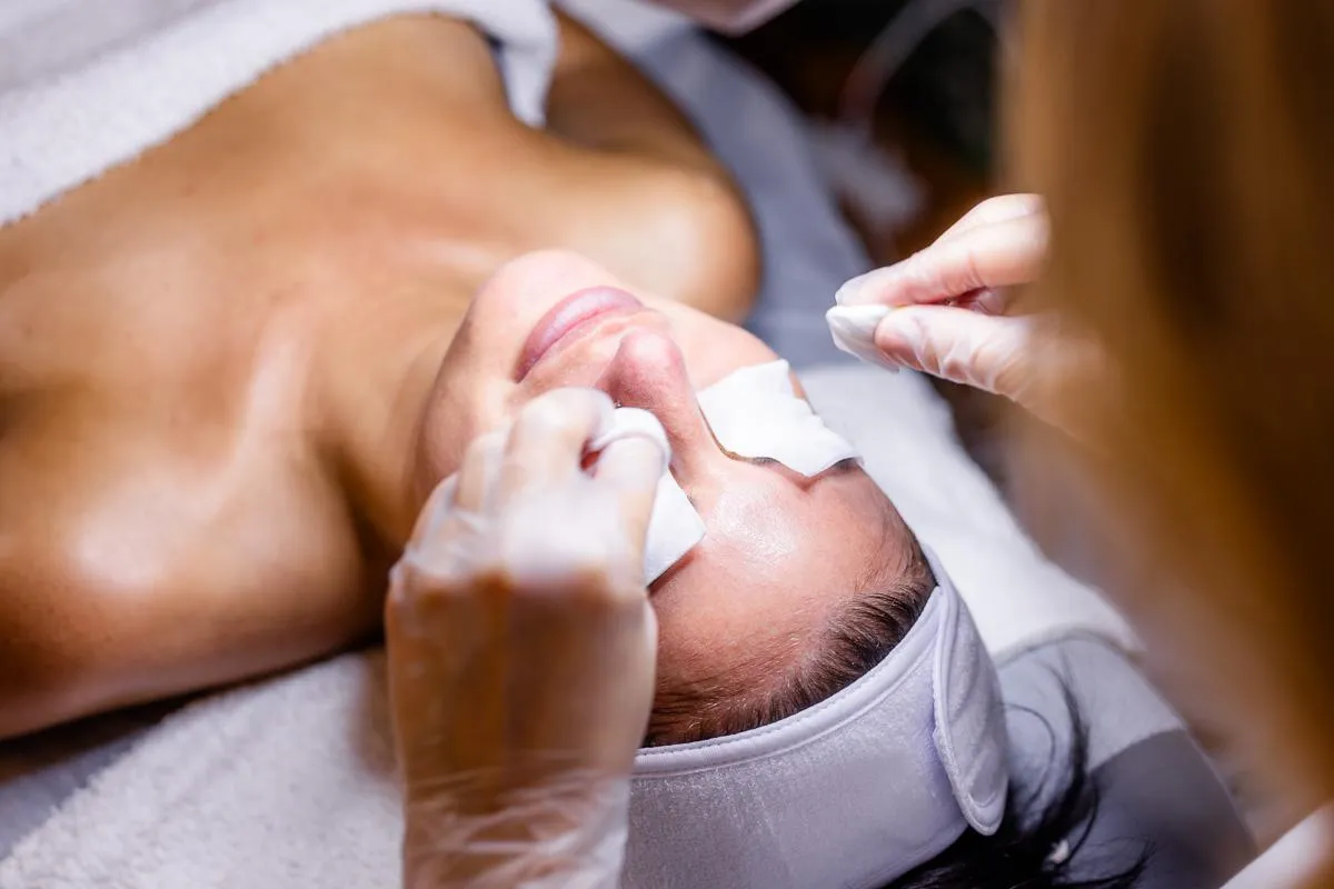 EN Spa Acne Treatment Facial