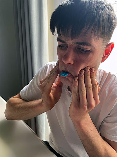 step 10: press lips and cheeks for complete impression