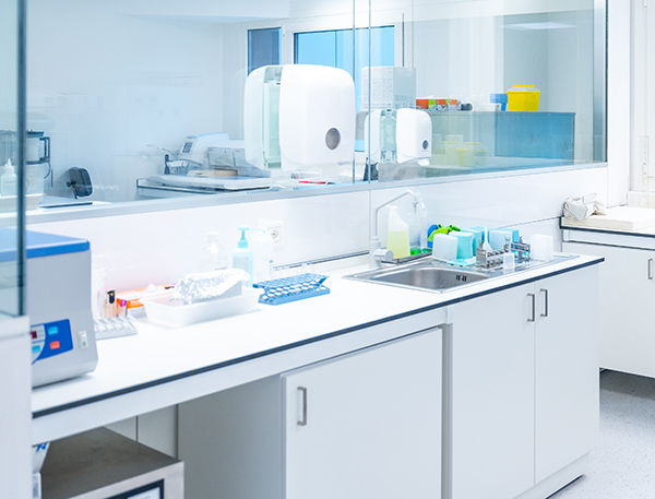 Clean and clinical medical-grade dental fabrication area following EU clinical standards for custom night guards.