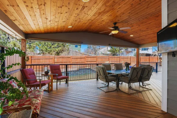 Custom Deck Builders in Texas & Central Florida | Deck Design Ideas | CANASA LLC