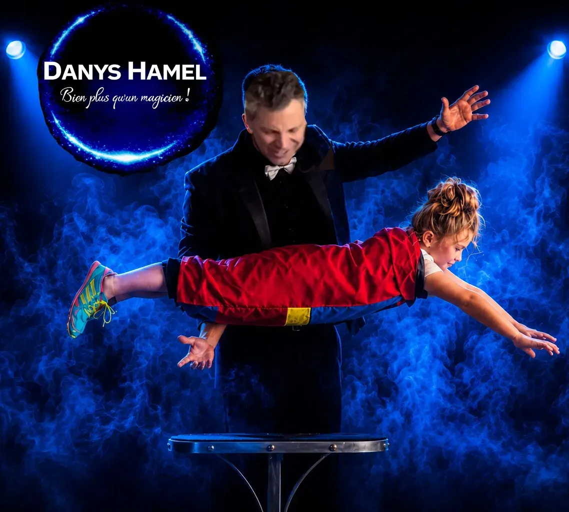 Magicien Danys Hamel et enfant qui vole comme un super-héros