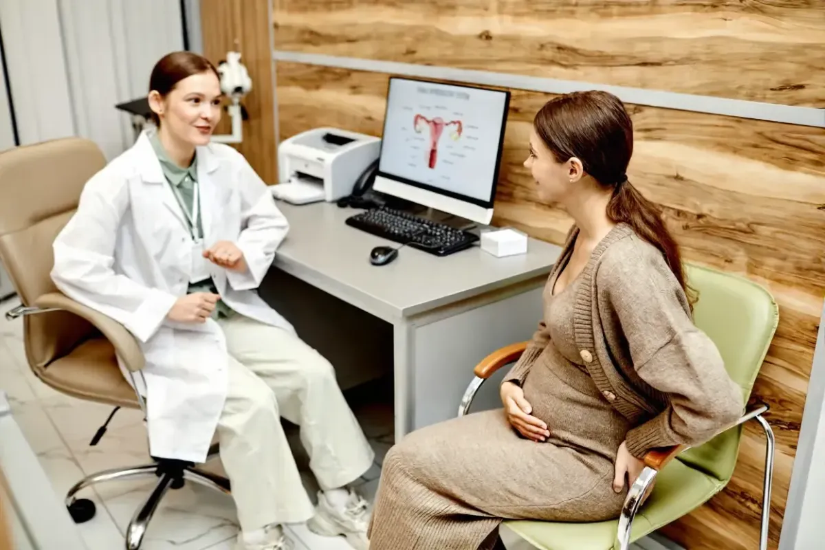 Comfortable obstetrics clinic environment for prenatal care