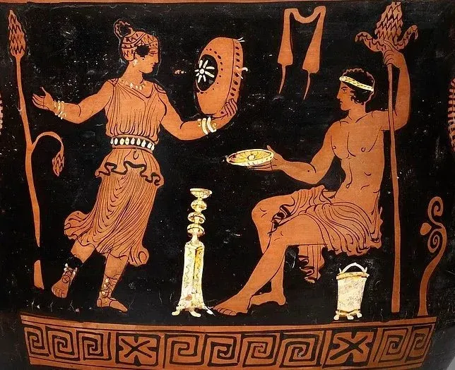 Figuras de la Grecia antigua con instrumentos musicales en una cerámica