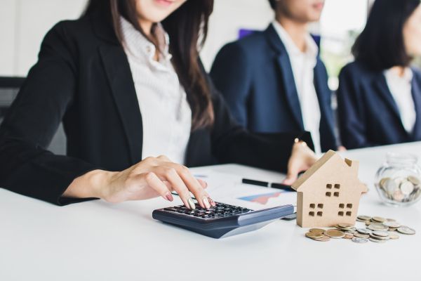 Can I Sell My House for Cash If I Still Have a Mortgage?