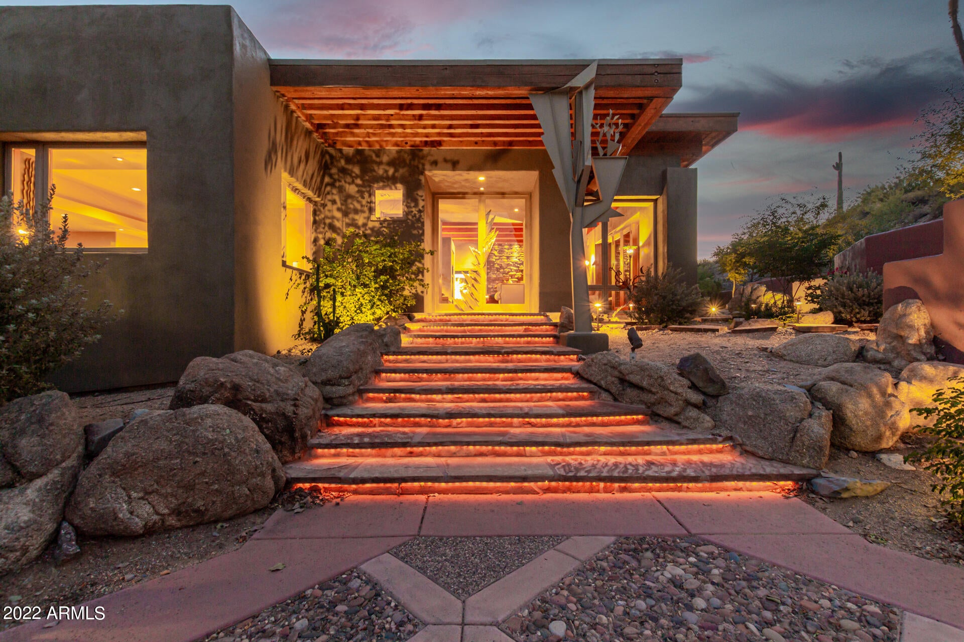 Luxury homes for sale in Cave Creek