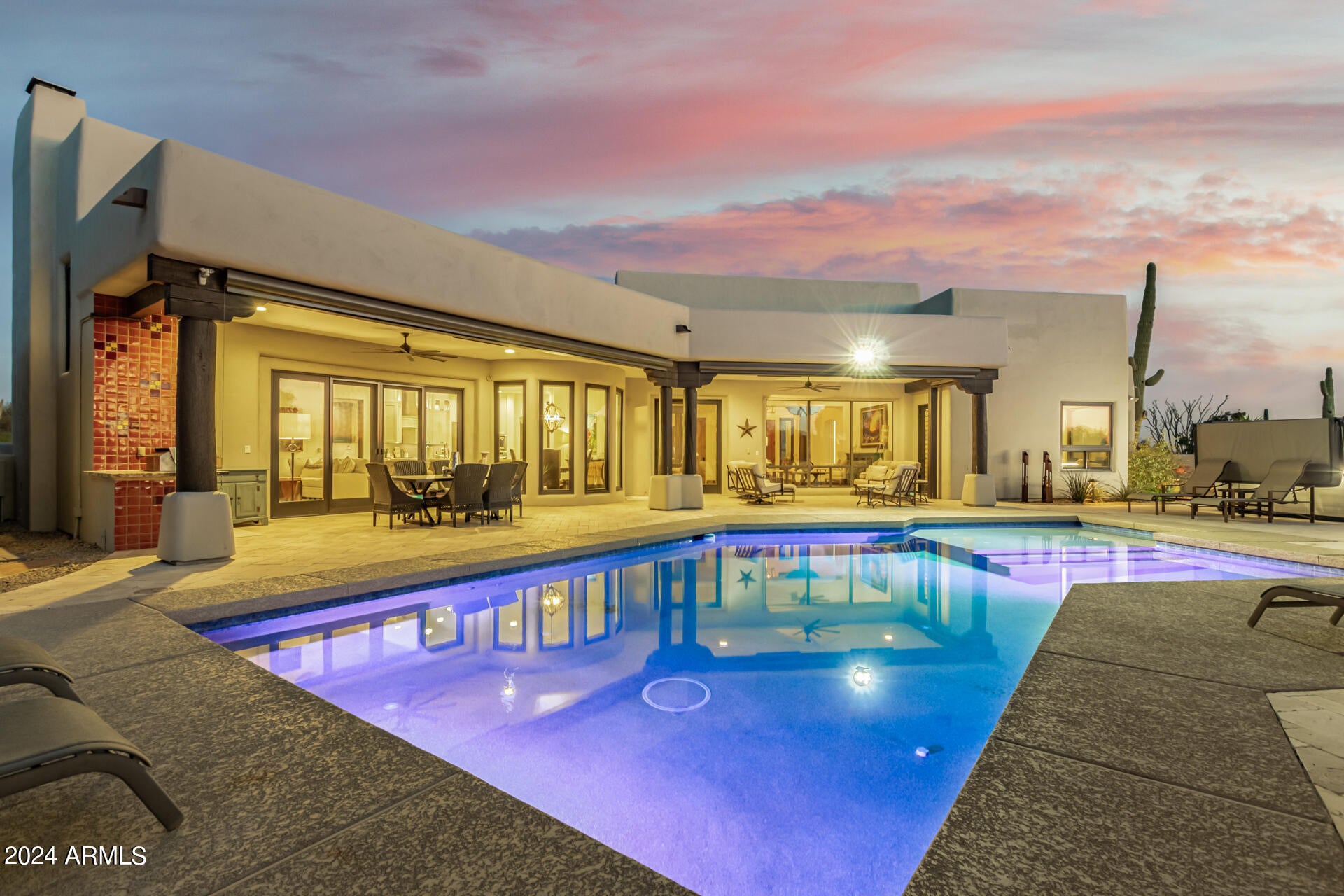 Luxury homes for sale in Cave Creek