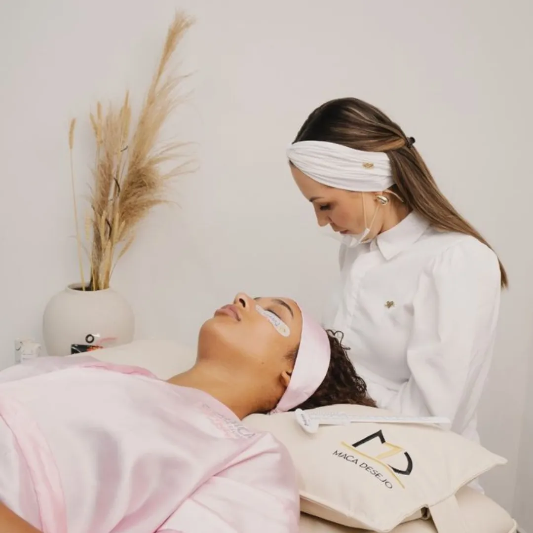 how much does a spa day cost>