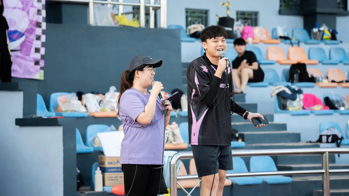 过往青年活动 · 活动中的真实互动