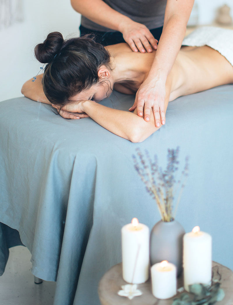 Relaxing massage at AURSPA in Middleburg, FL