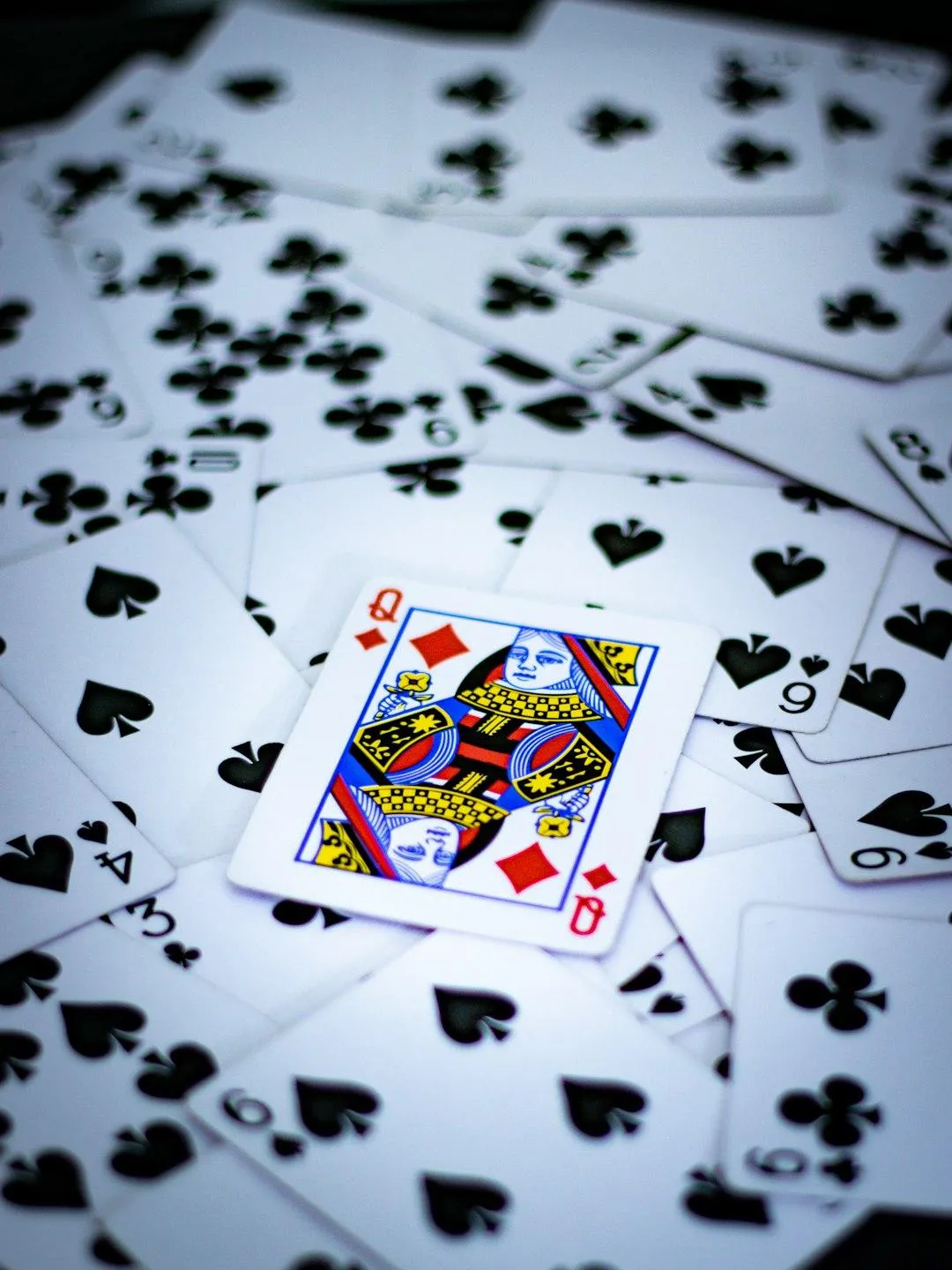 Have a deck of cards hiding somewhere at home? Here’s some maths activities you can do with them.