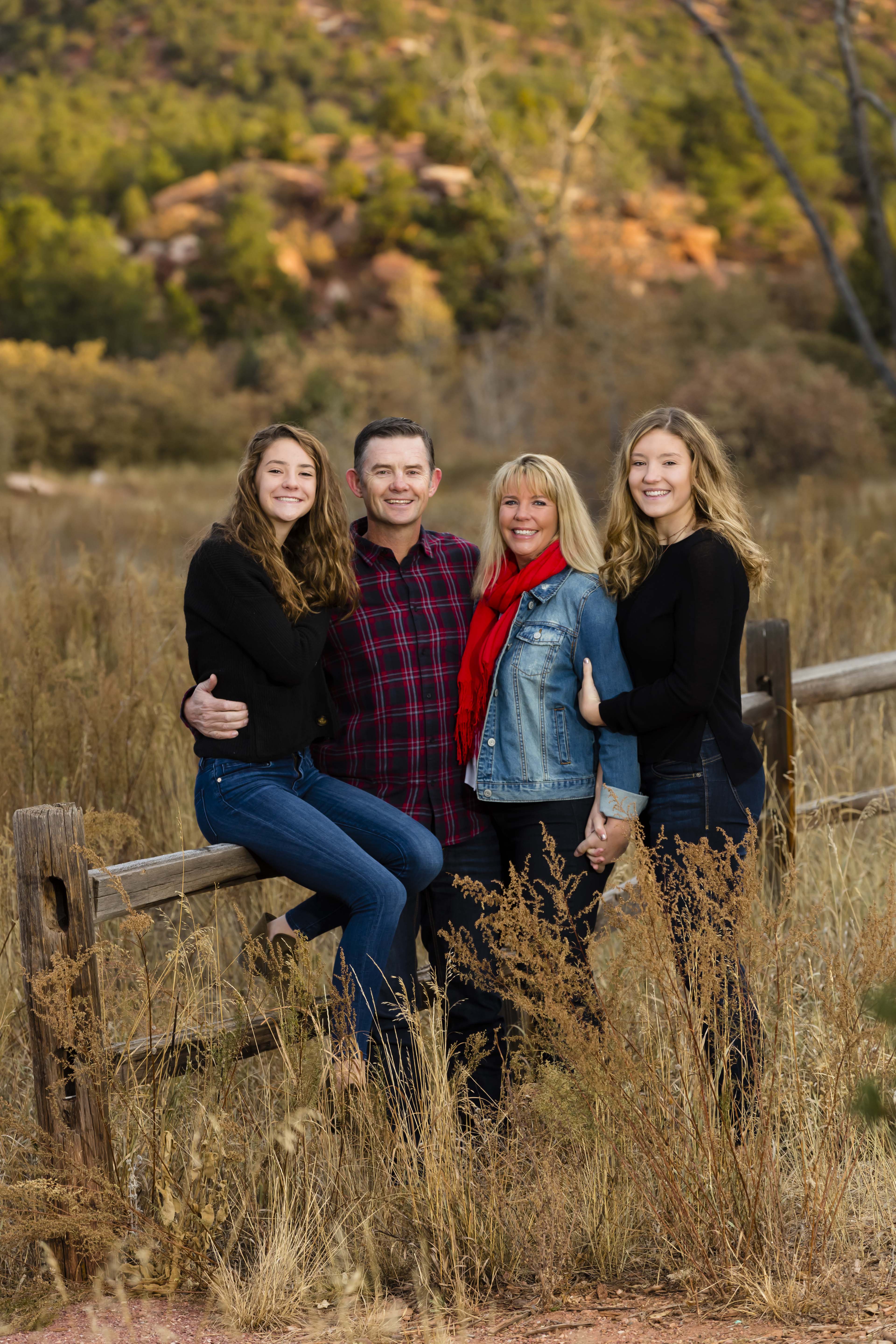 Family portrait by Casa Bay Photography