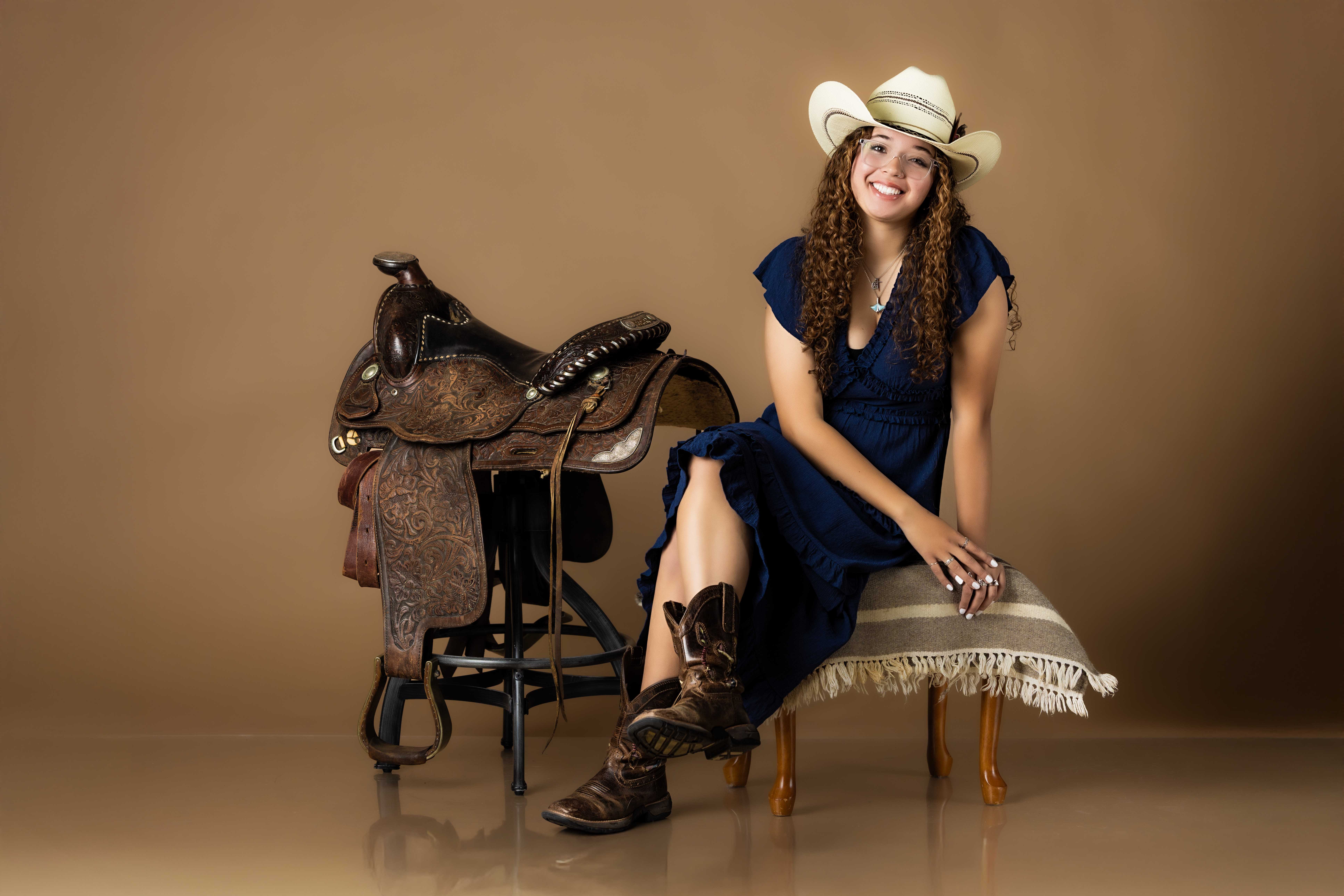 What to Wear for Senior Pictures: The Complete Outfit Guide