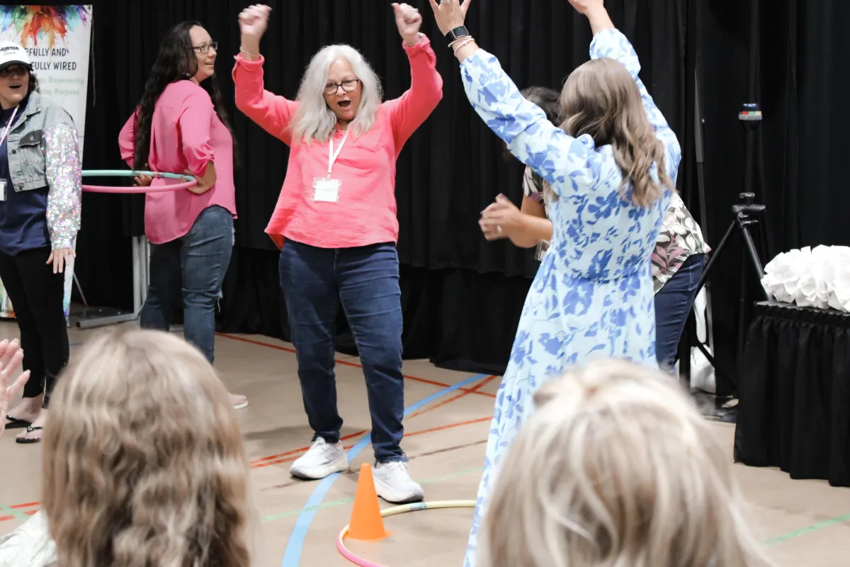 girl boss text on brown background