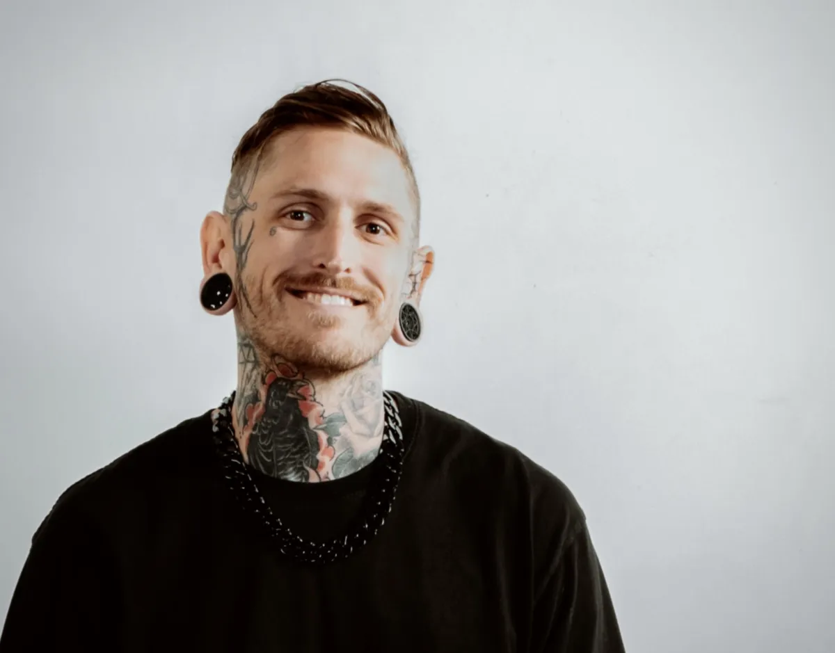 photo of world famous tattoo artist Matt Vaught