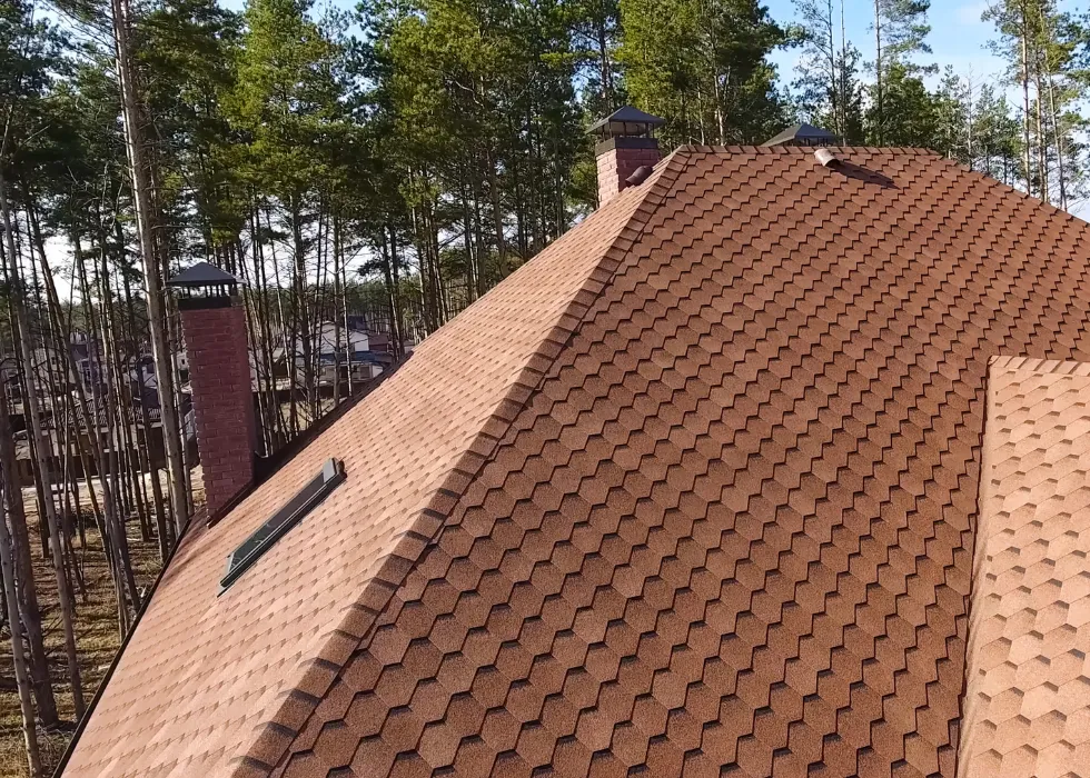 New residential shingle roof installation completed by a trusted Miami roofing contractor.