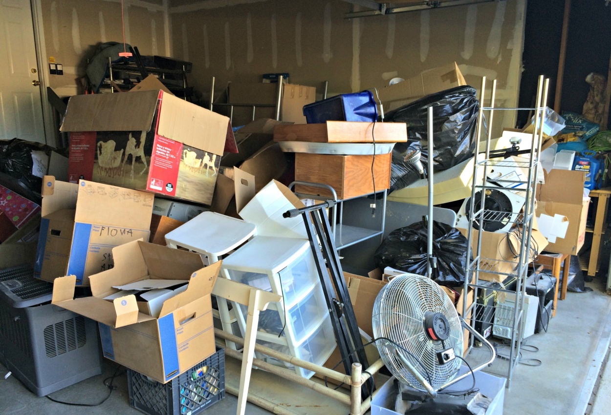 Hoarding clean out Eagan, MN