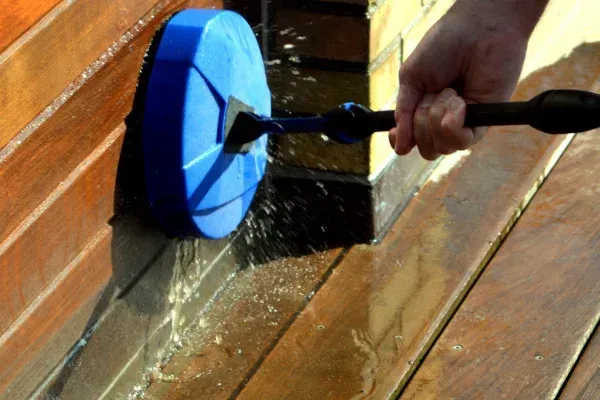 Best Pressure Washing Services in Stallings, NC: What to Look For