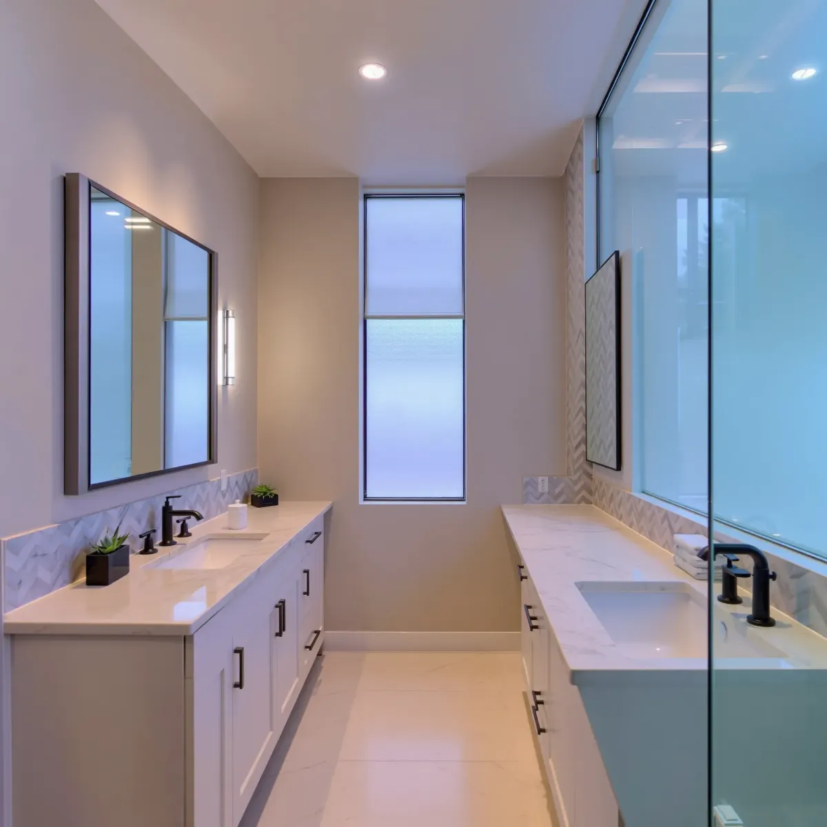 Bathroom Remodeling in Rancho Park, CA, modern bathroom renovation with stylish fixtures and elegant design.