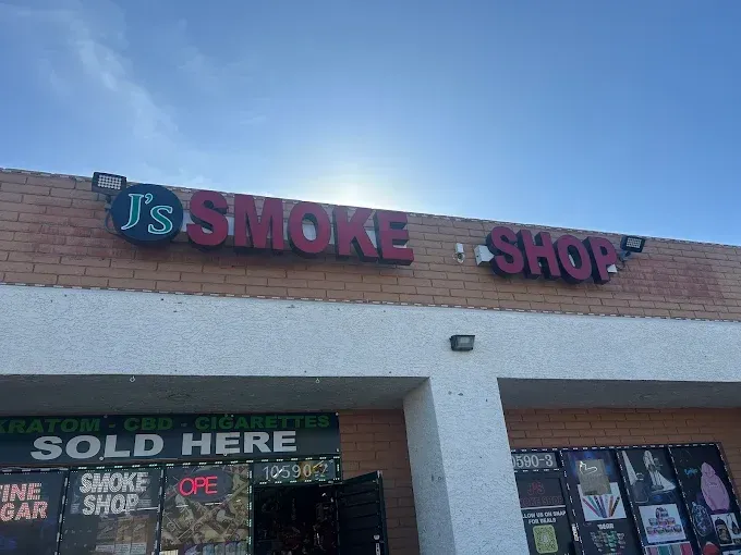 Store - J's Smoke Shop