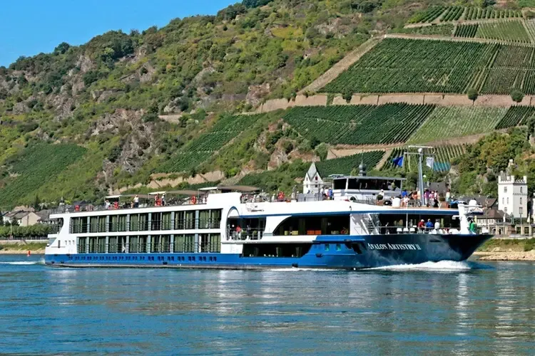 AmaDouro Ship