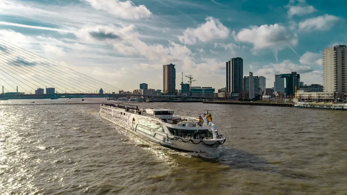 Riviera Travel MS Geofrey Chaucer
