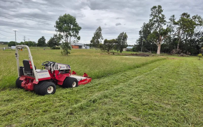 Acreage Mowing – Lake Macquarie – Paddock slashing service for overgrown grass and open land