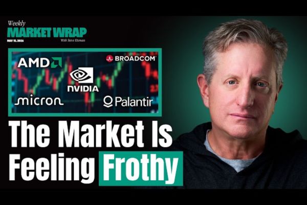 Market Melt-Up, AI Stocks & Private Credit Risks Explained