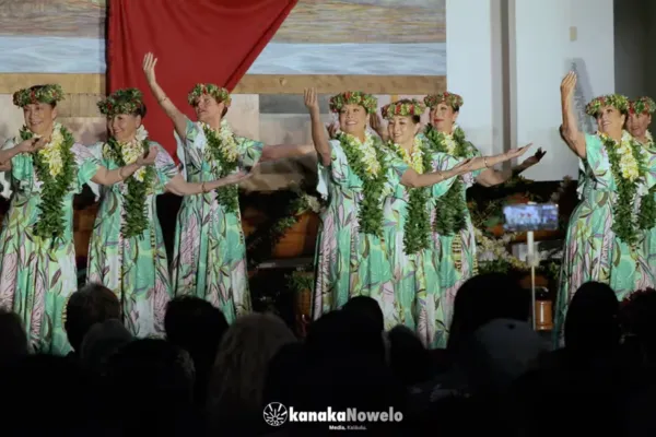 Hālau Ka Pā Hula o Hīnano - Filming Hālau Ka Pā Hula O Hinano’s May Day Celebration on Kauaʻi