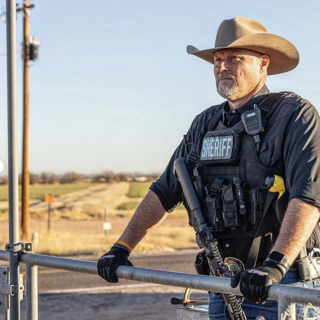 Photo of Sheriff Mark Lamb overlooking a region in Pinal County Arizona