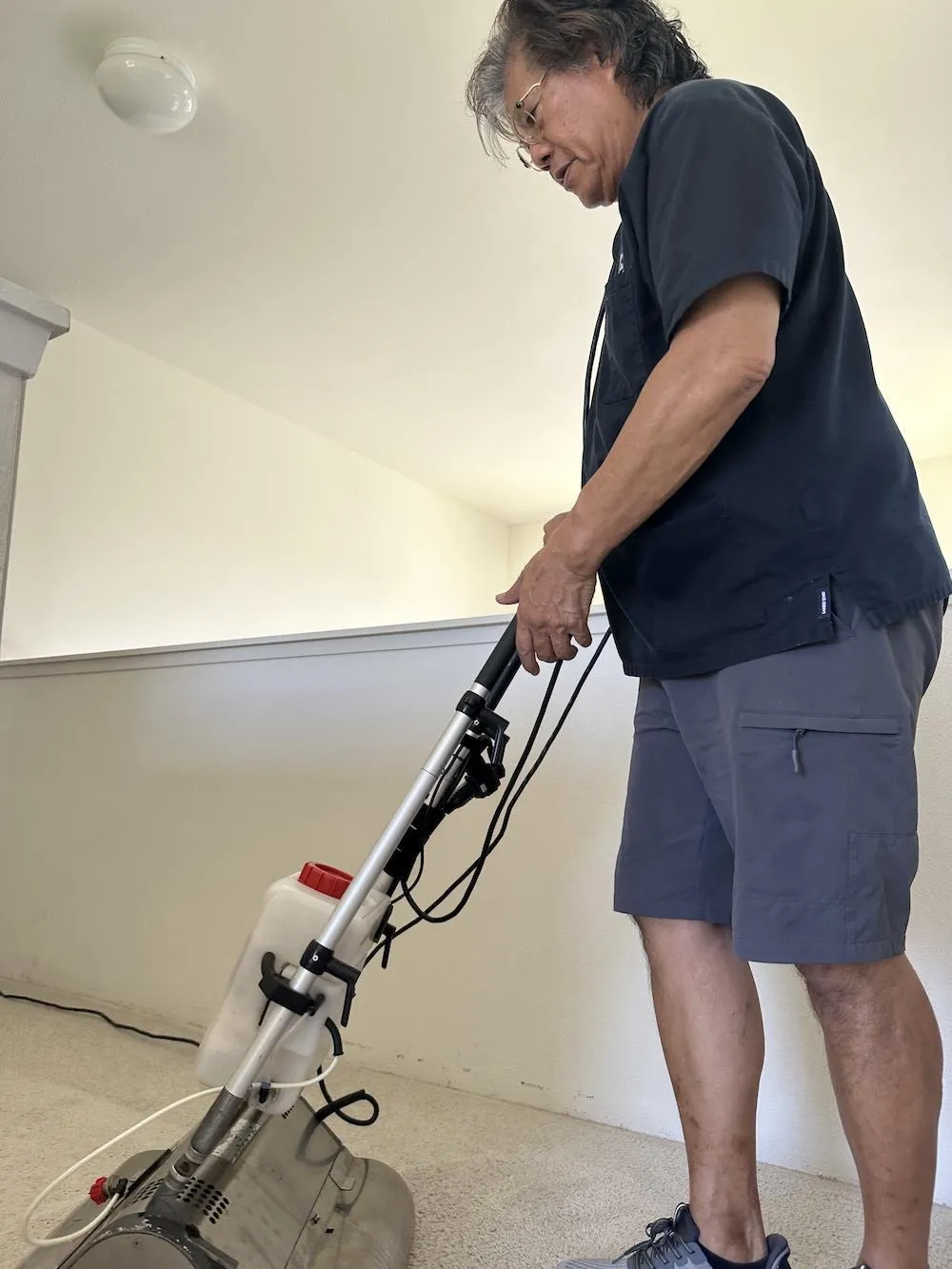 Cleaning wall to wall white carpet